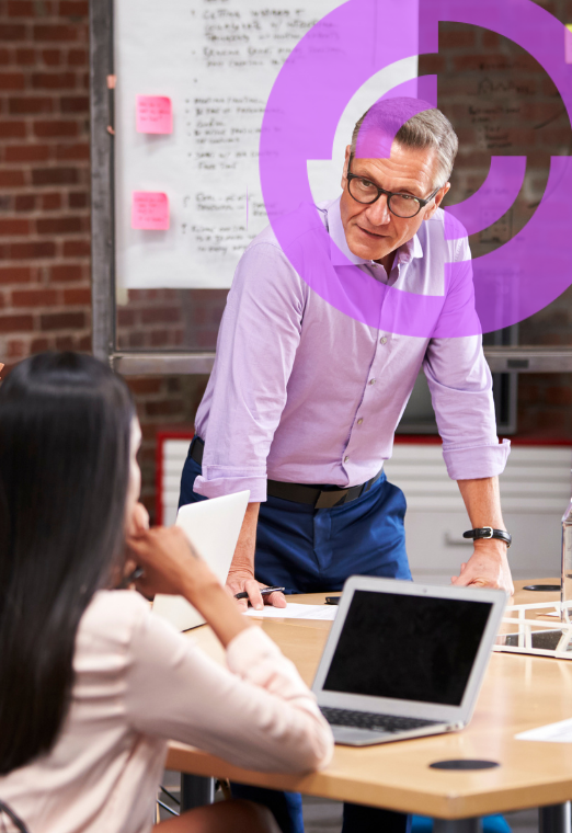 Motivando e Liderando Equipes